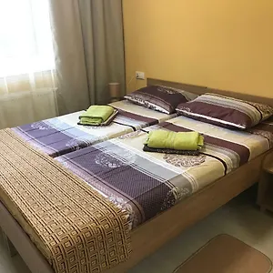Хостел Friendly House, Вишневое